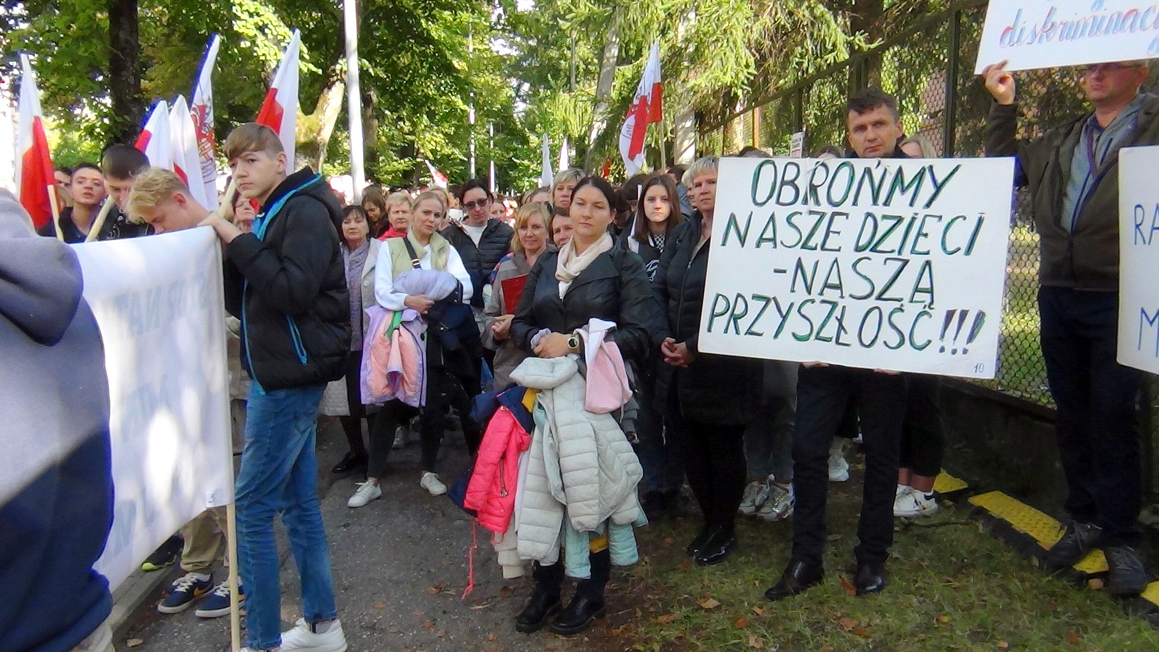 Защита прав национальных меньшинств только федеральный. Польская диаспора. В Рыбинске.