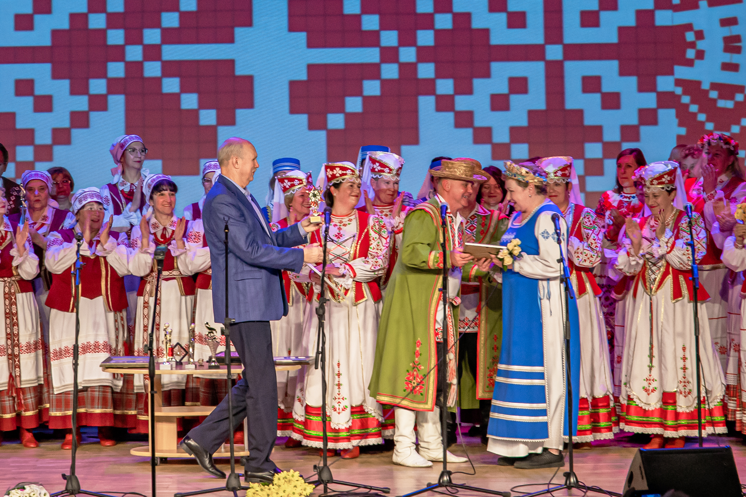 Беларусь песни новое. Белорусские песни. Музыка Беларуси. Белорусская музыка. Белорусский.