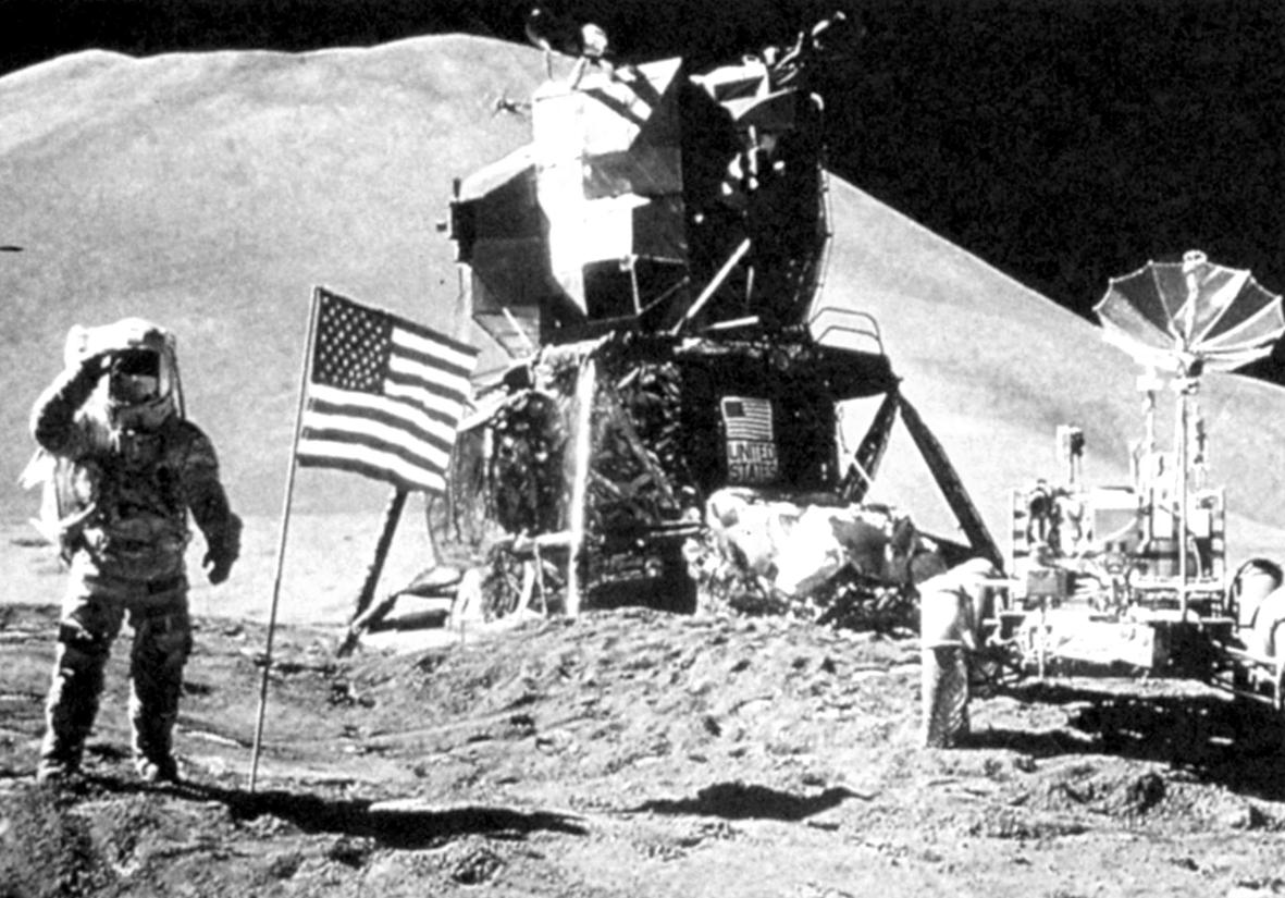 Высаживались ли на луну. Стэнли Кубрик высадка на луну. Полёт человека на луну (США, 1969 год).