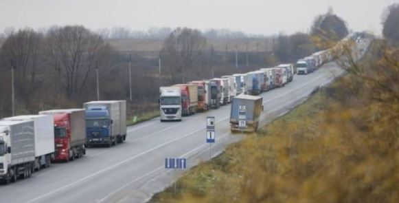 Более 20 000 транспортных средств заблокированы на границе между Украиной и Польшей