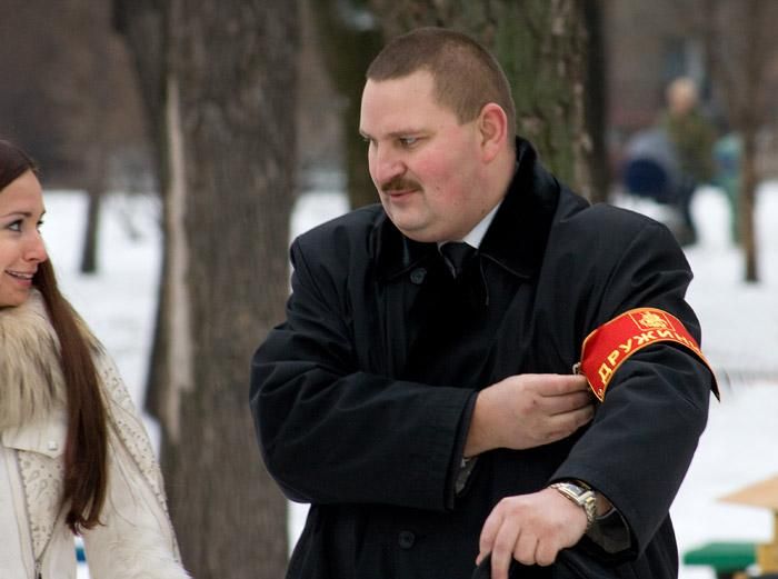 Это дружинник российский. Как выглядит "дружинник" литовских социал-либералов, пока не известно.
