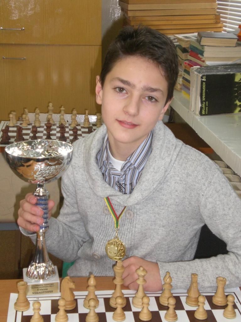 Победитель осеннего шахматного турнира Клайпеды Роман Золотов. Фото Ирины Беляевой.
