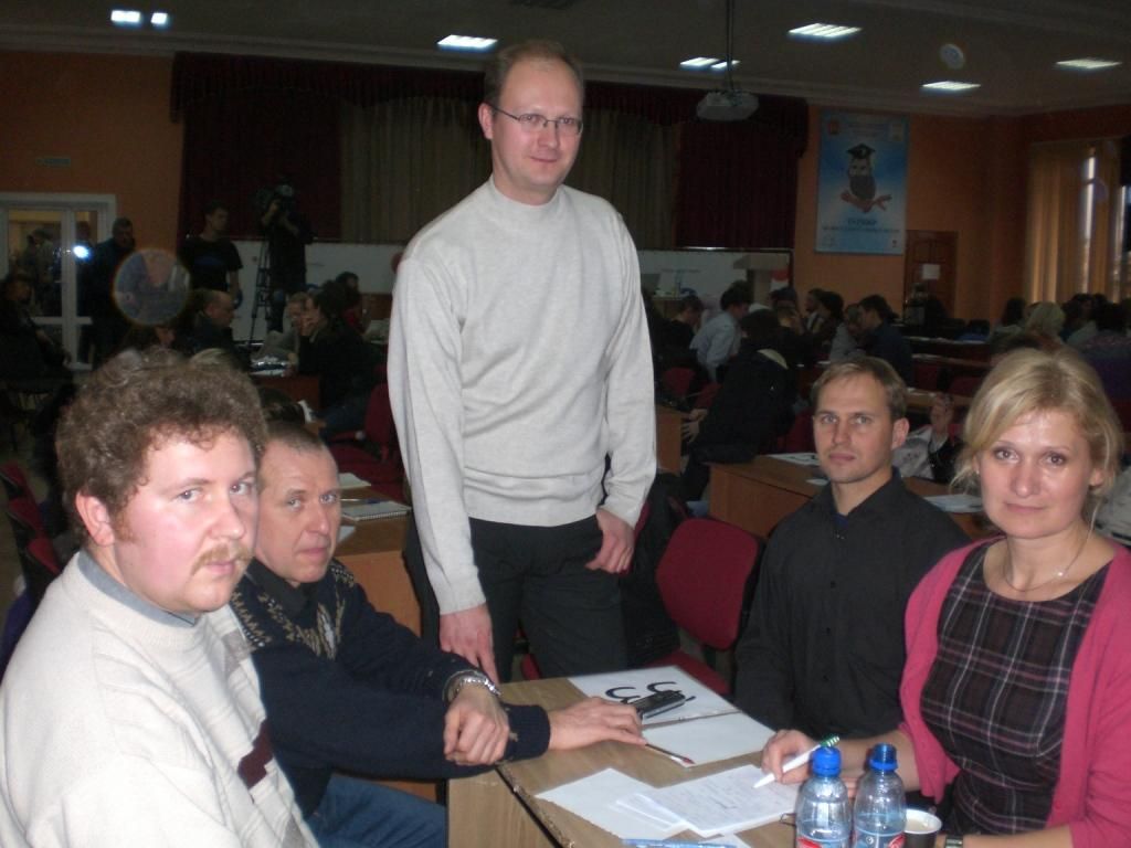 Команда литераторов Клайпеды «Среда» - второе место в Кубке Губернатора Калининградской области 2011 в группе от 32 лет и до бесконечности.