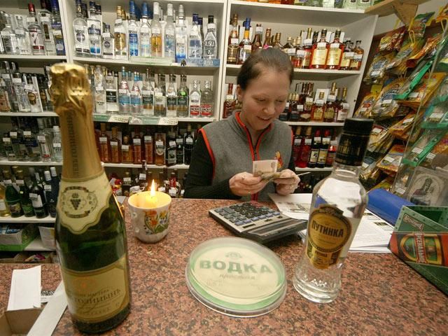 Бизнесмены придумали, как обойти запрет на ночную продажу алкоголя. Фото Russian Look