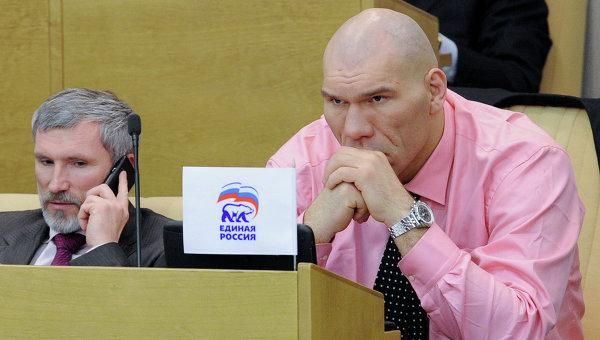 В боксе парламентарии соревноваться не будут. Фото ria.ru