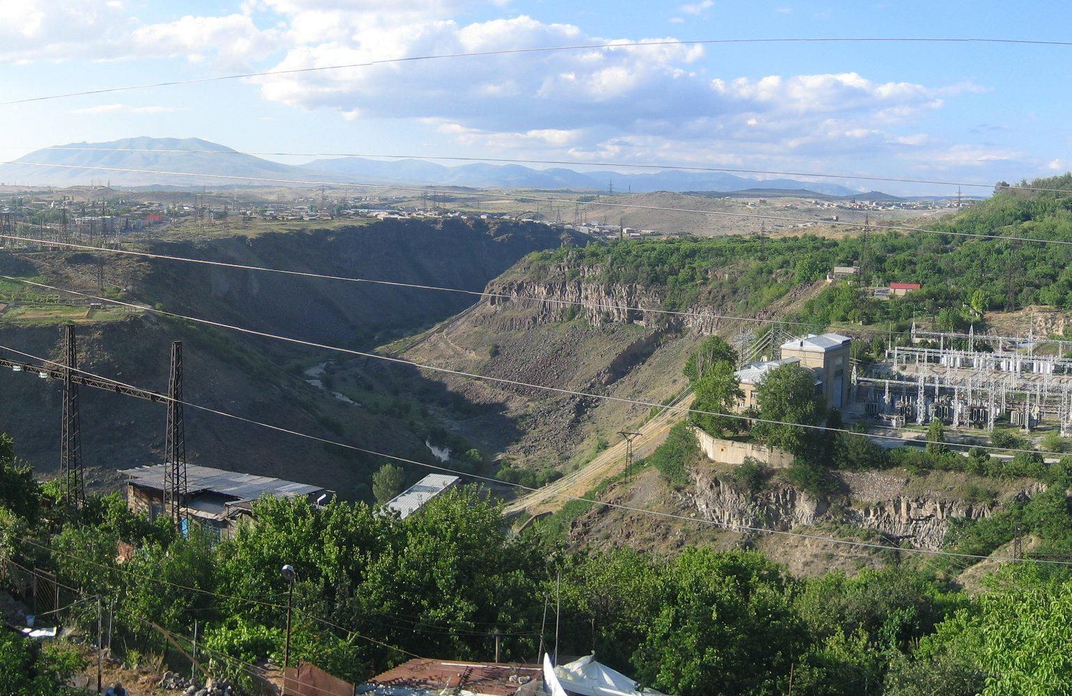 Канакерская ГЭС в Ереване. Фото: Serouj