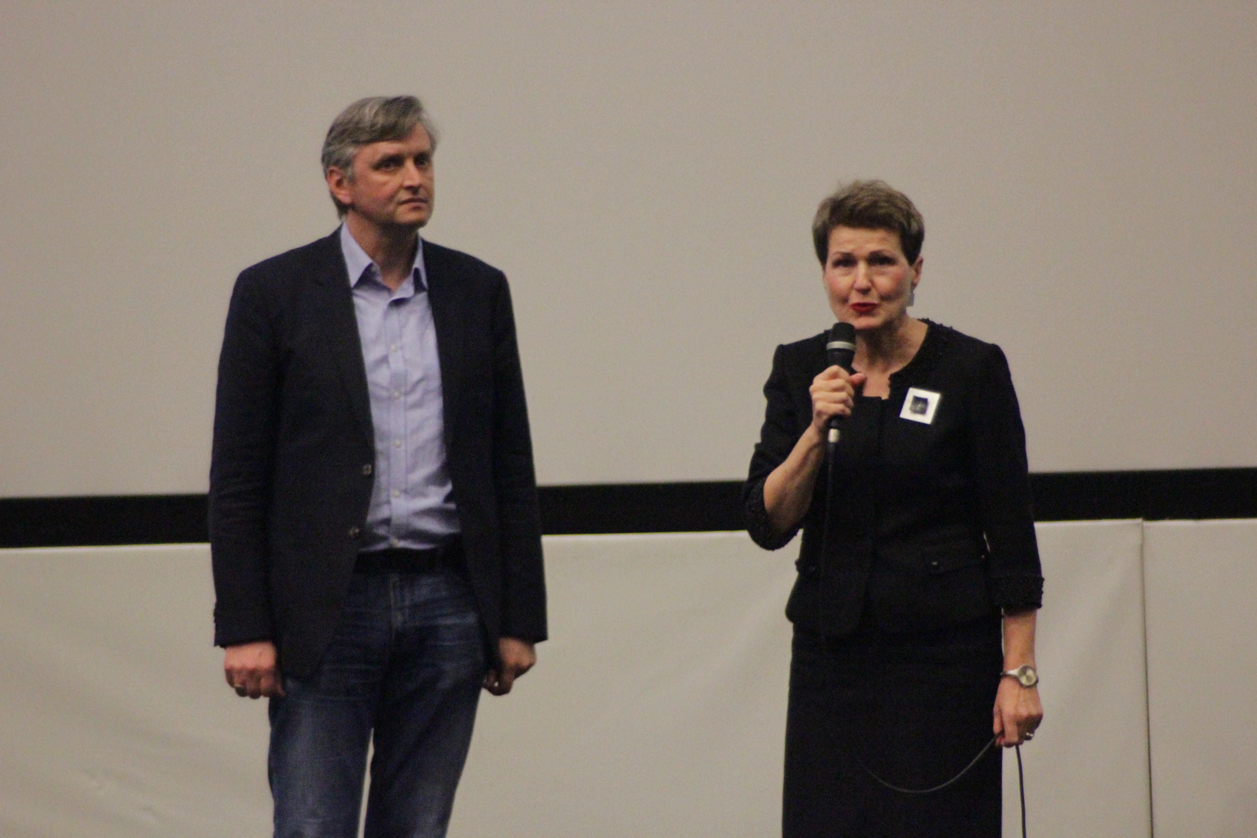 Сергей Лозница (на снимке слева)