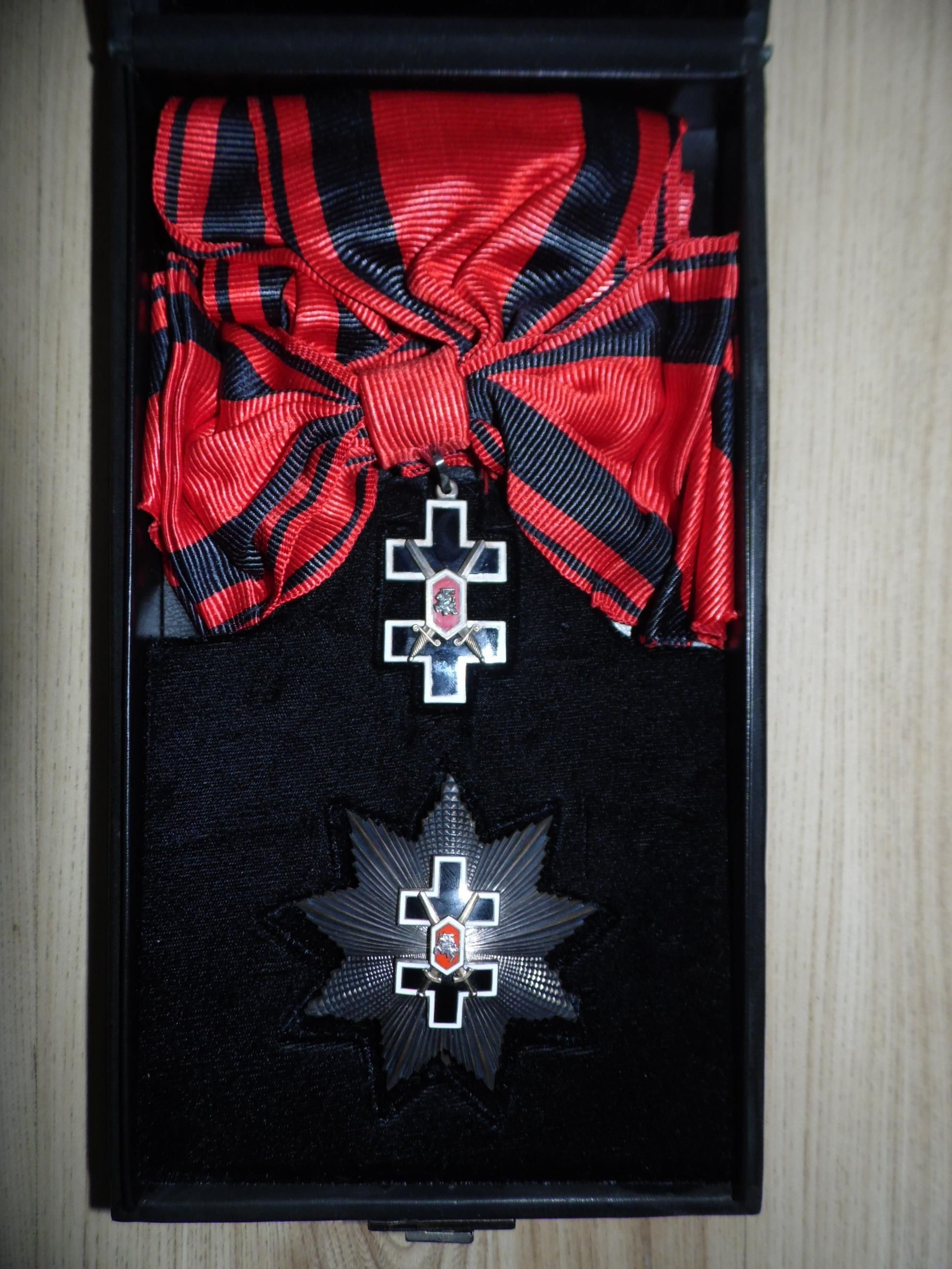 Орден Крест Витиса I степени с звездой, образца 1991 года. Из коллекции Г. Сакалаускаса