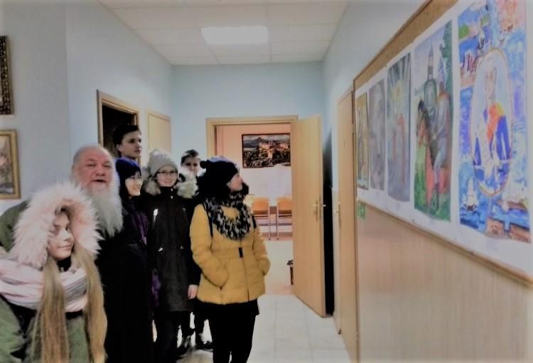 15 февраля открылась выставка рисунков «Образы русских святых» в приходском доме Покрово-Никольского храма