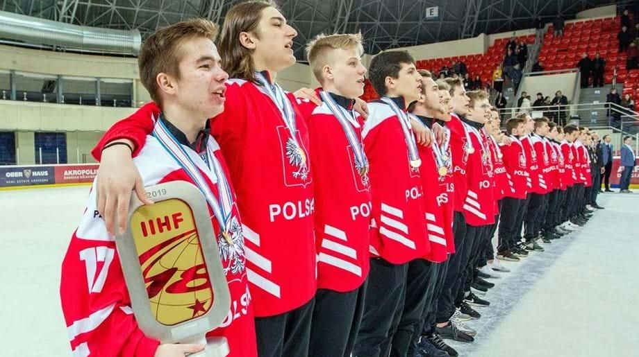 Победители турнира в Электренай (Литва) - сборная Польши (U18).