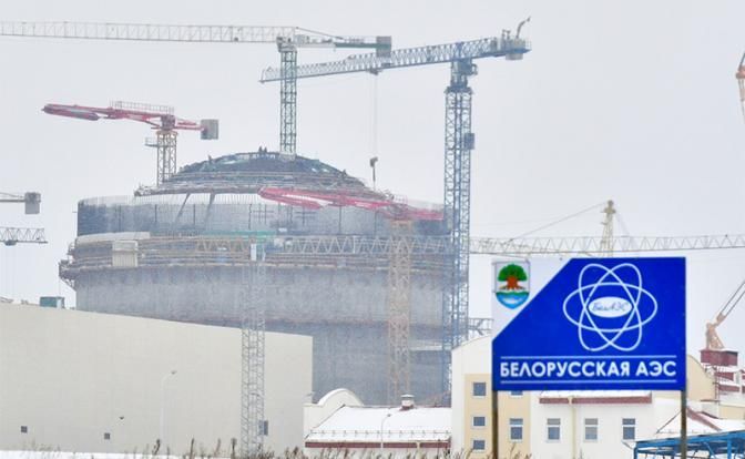 На фото: вид на строящуюся атомную электростанцию (Фото: Виктор Драчев/ТАСС)