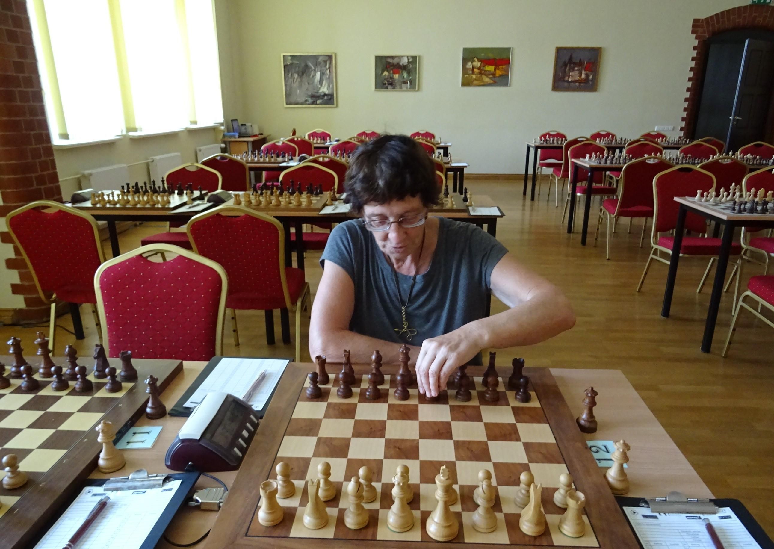 Жена Б.Румянцева – Доната, играет в турнире