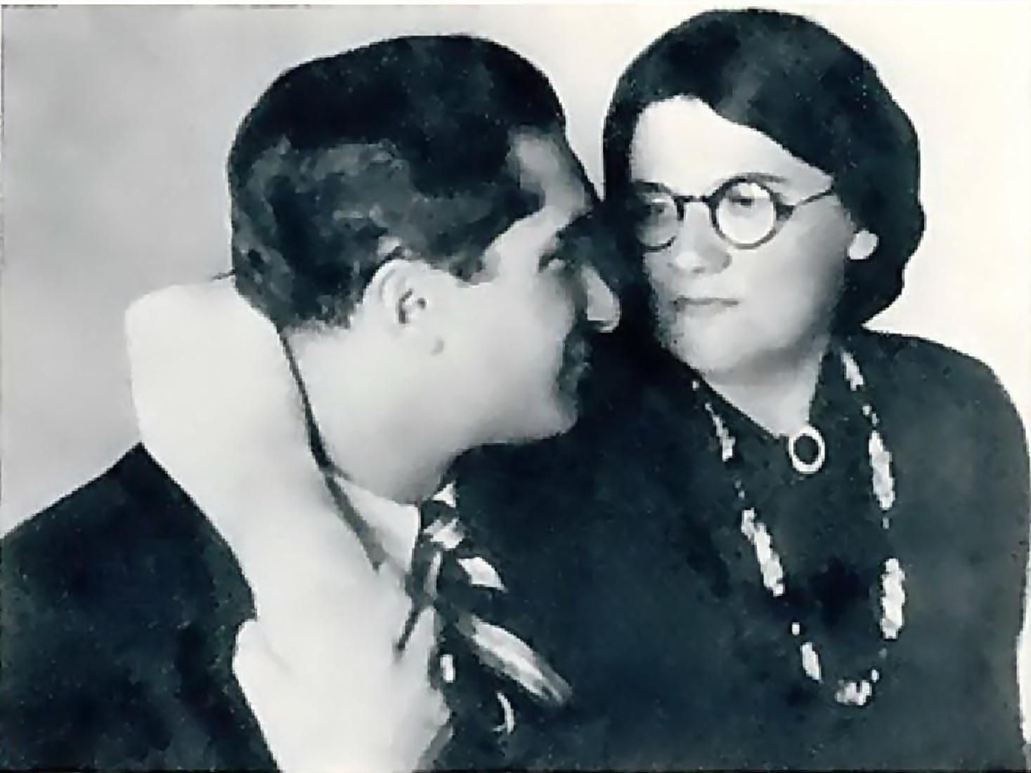 <b>Йозеф с мамой Сарой Шмидт</b>