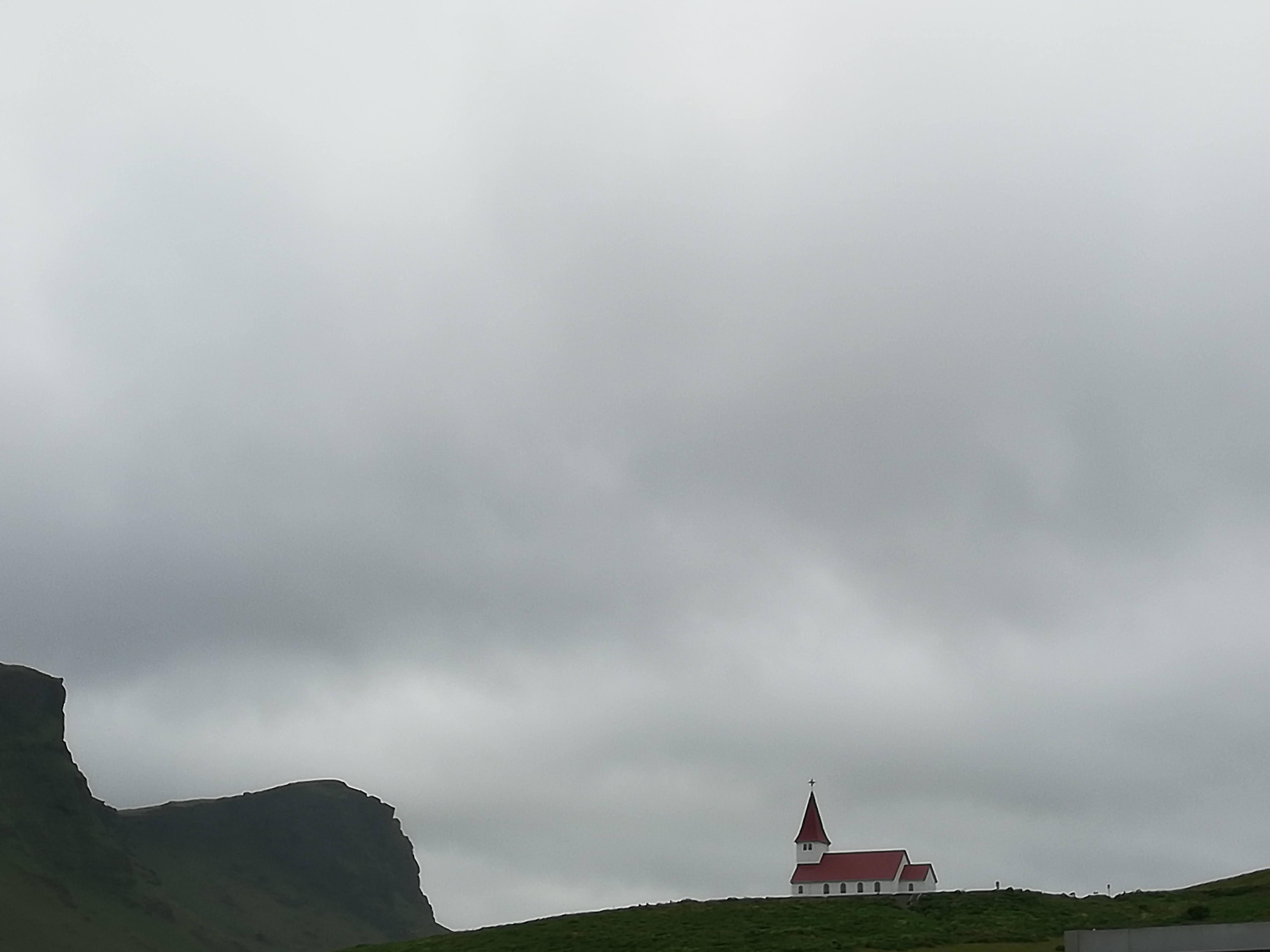 Исландские церквушки