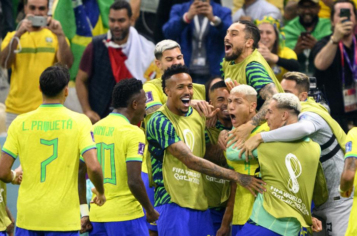 Игроки сборной Бразилии. Фото: © EPA-EFE/ LAURENT GILLIERON