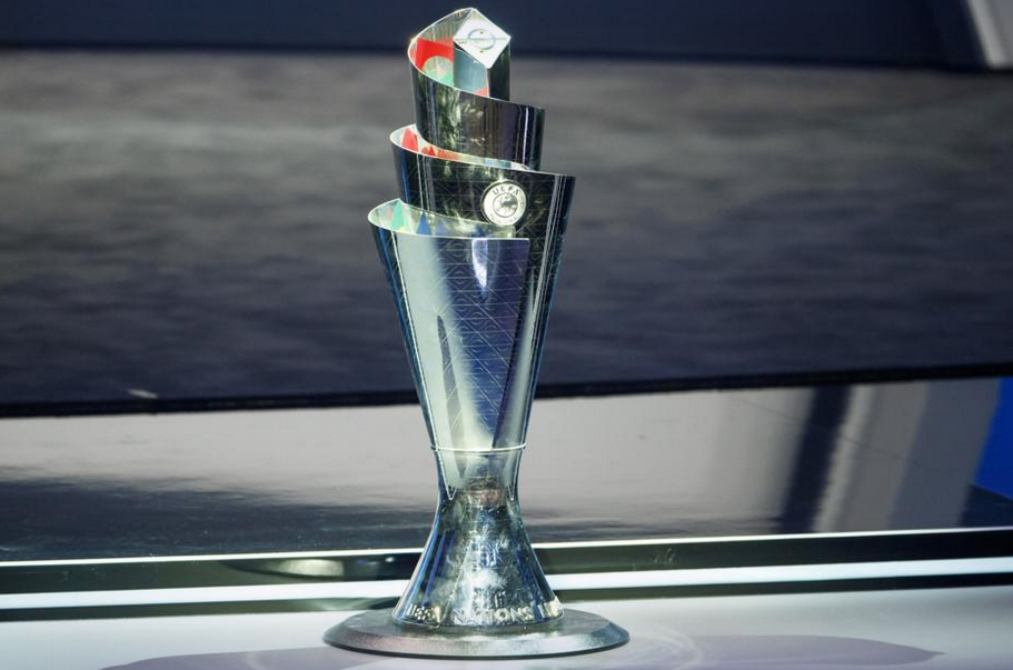 Трофей Лиги наций. Фото: © EPA-EFE/ SALVATORE DI NOLFI