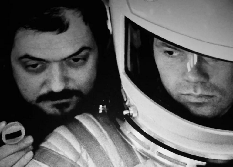 Режиссер Стэнли Кубрик (слева) и исполнитель главной роли Кир Дулли. Фото: Stanley Kubrick Productions
