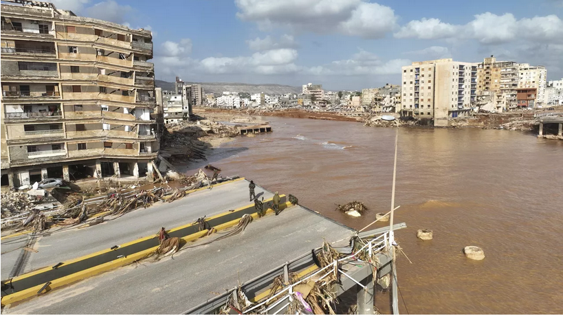 © AP Photo / Jamal Alkomaty. Последствия циклона "Даниэль" в Дерне, Ливия