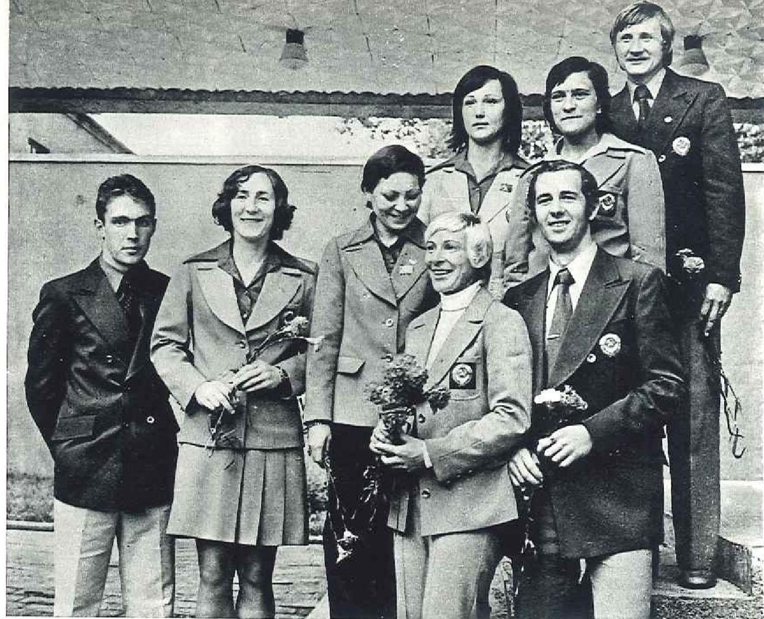 1976 m. Monrealio žaidynėse dalyvavo aštuoni olimpiečiai iš Lietuvos. Septyni iškovojo medalius. Pirmoje eilėje – A.Juozaitis, A.Česaitytė-Nenėnienė, A.Rupšienė, G.Ramoškienė, V.Butkus, antroje eilėje – K.Koženkova, L.Kaminskaitė, A.Čikotas