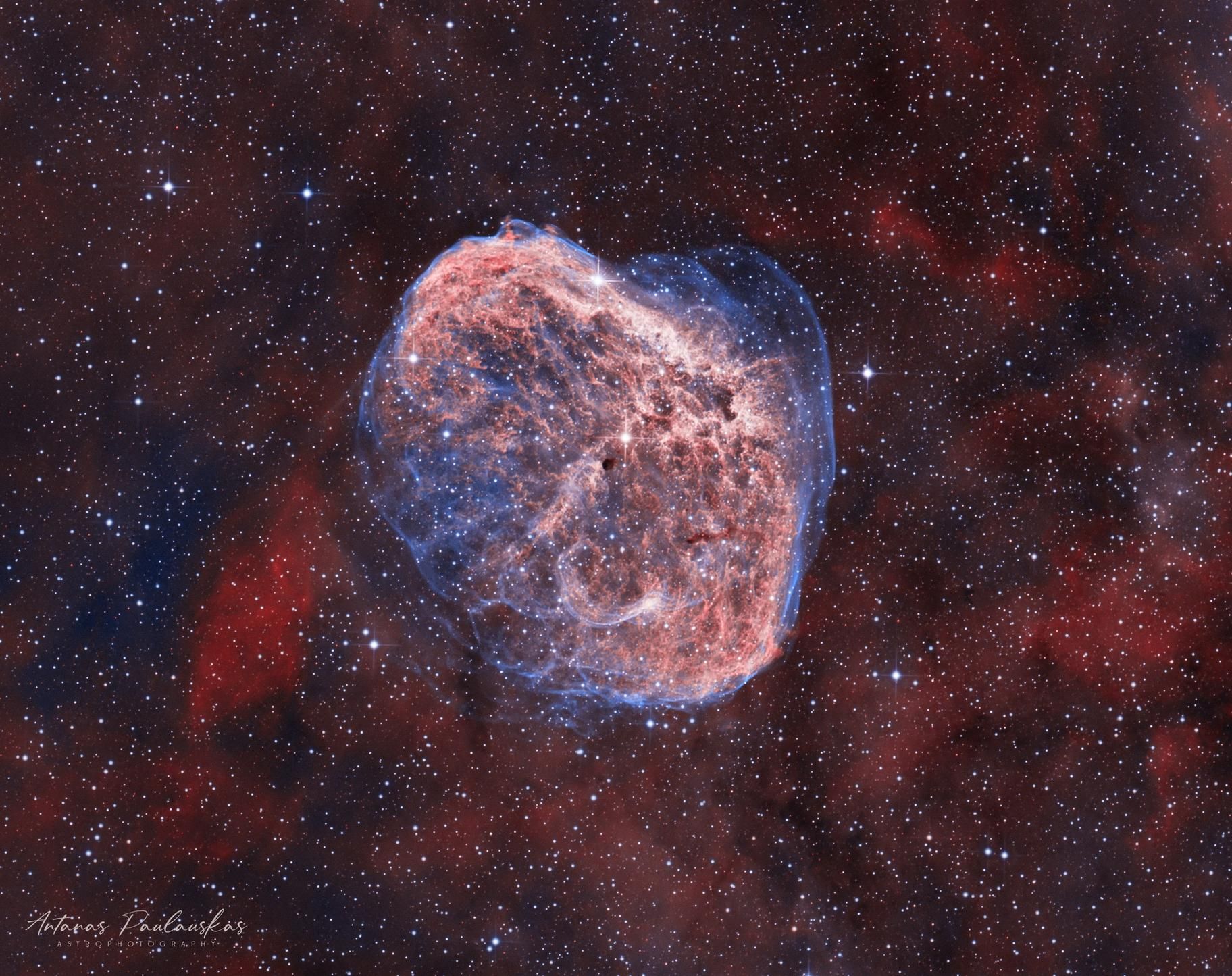 Фото звёздного неба, сделанное Антанасом Паулаускасом (источник - astrobin.com)