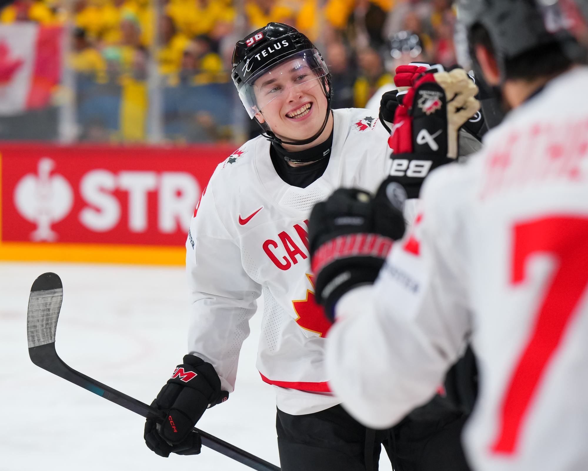 www.iihf.com