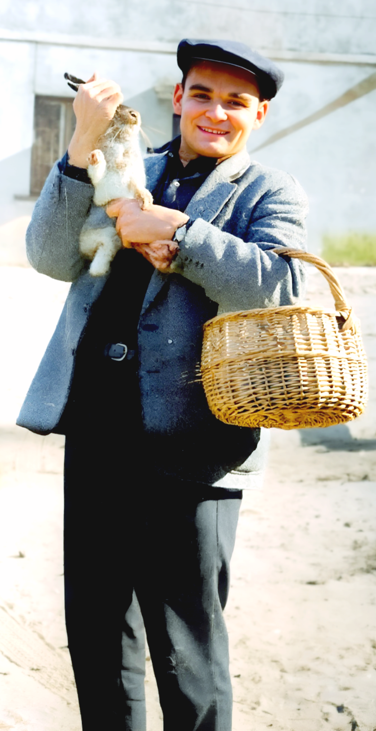 Попался, зайчишка!