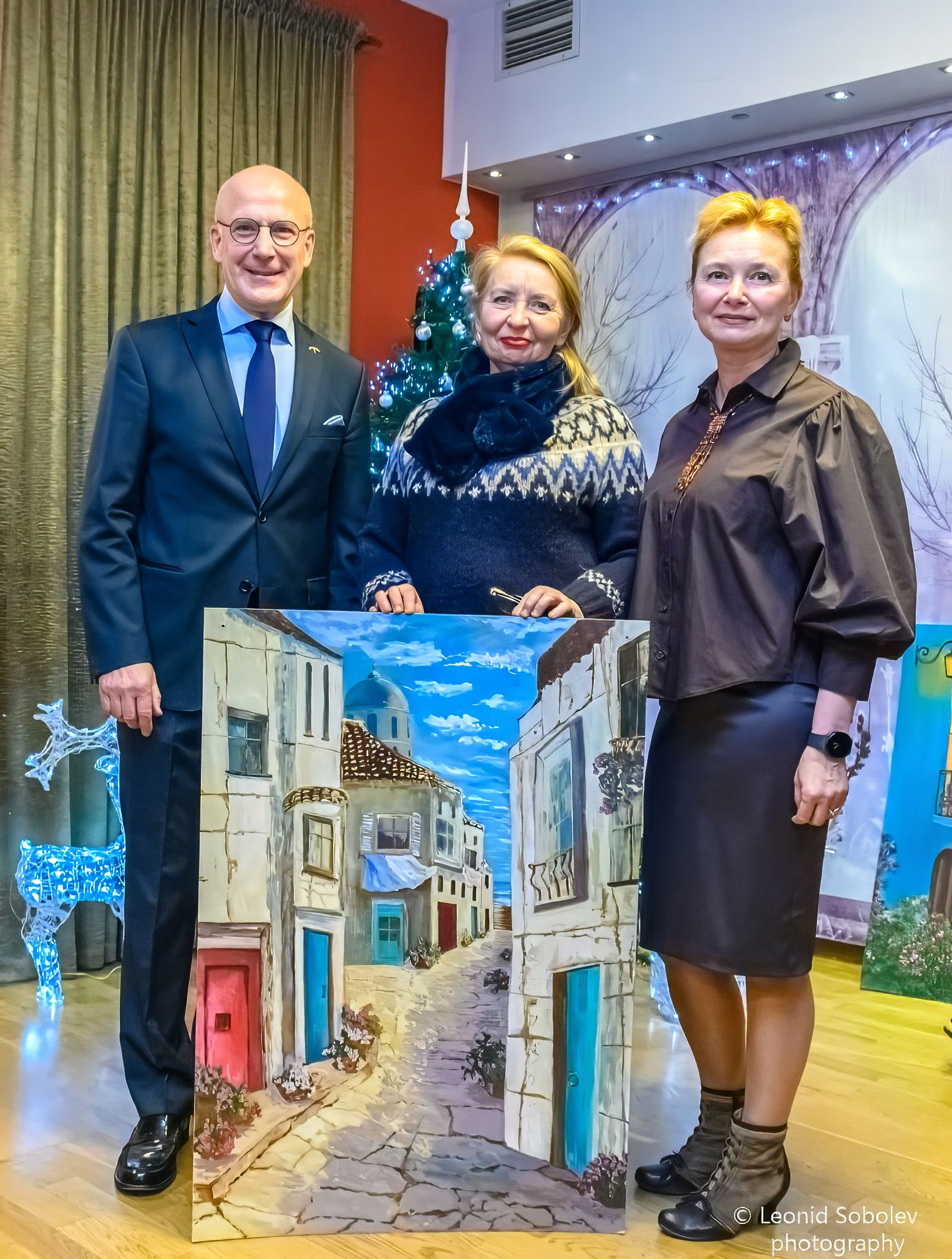 Среди награждённых - Наталья Буканова, член русской общины «Лада»