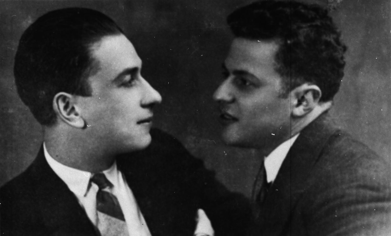 Шабтай Бляхерис (справа)