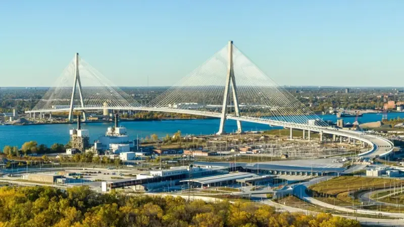 gordiehoweinternationalbridge.com