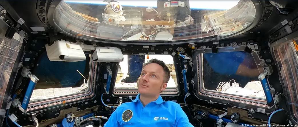 Фото: ESA-M.Maurer/NASA/dpa/picture alliance Немецкий астронавт Маттиас Маурер (Matthias Maurer) изучал русский язык для МКС в Бохуме