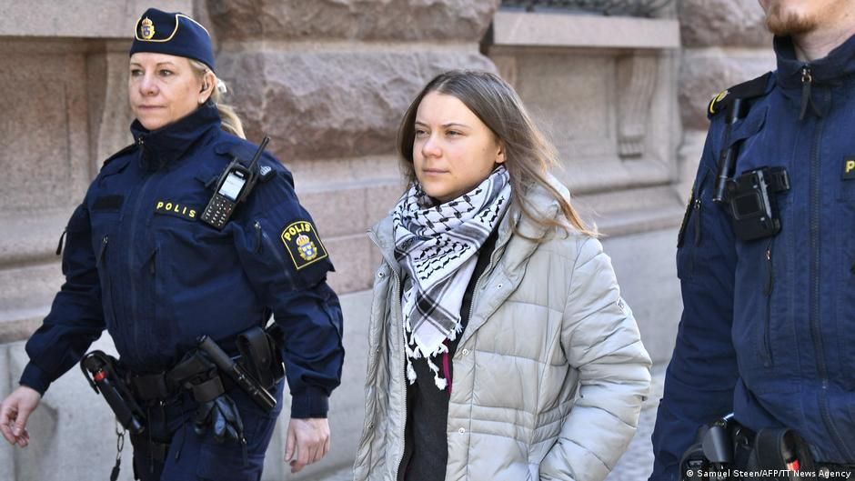Грета Тунберг после задержания у парламента Швеции в марте Фото: Samuel Steen/AFP/TT News Agency
