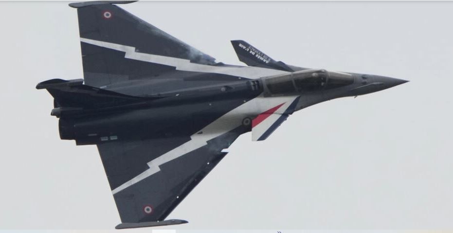 Французский боевой самолет Rafale производства концерна Dassault (иллюстративное фото 19/06/2023) AP - Lewis Joly