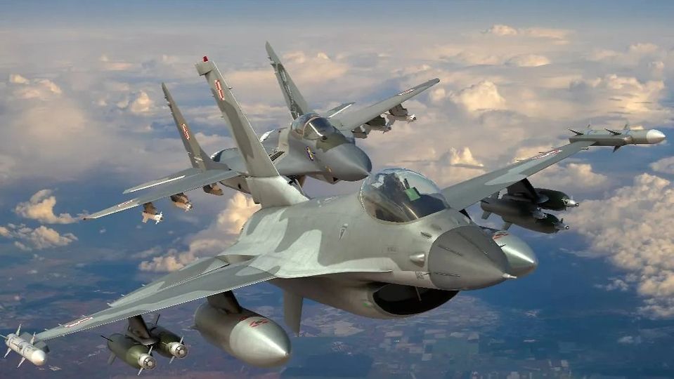 Истребители F-16. Обложка © Shutterstock / FOTODOM / Mike Mareen