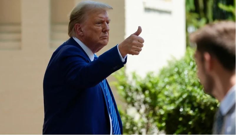 Президент США Дональд Трамп. Обложка © Shutterstock / FOTODOM / Andrew Leyden