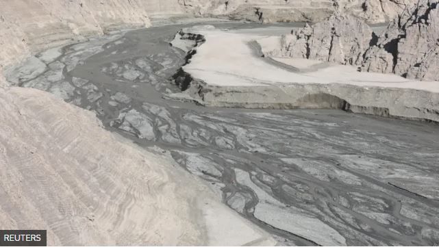 Водохранилише Амиркабир, снабжающее водой Тегеран, заполнено на 8% своего объема