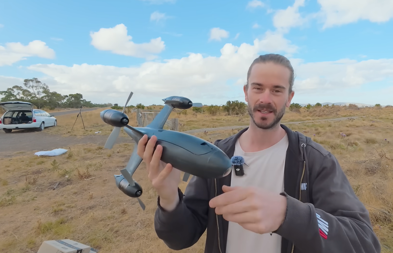 Австралийский аэрокосмический инженер Бенджамин Биггс