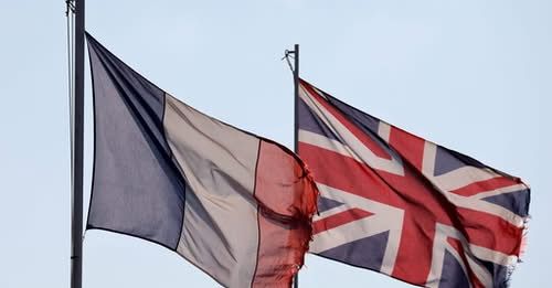 Флаги Франции и Великобритании / Reuters