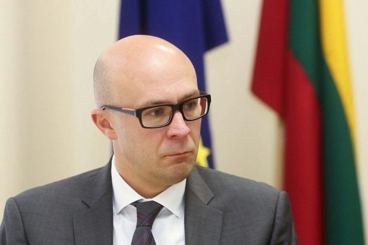 Томас Давулис