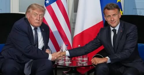 Президент Дональд Трамп на встрече с главой Франции Эммануэлем Макроном на полях саммита G7, 15 июня 2026 года / ap