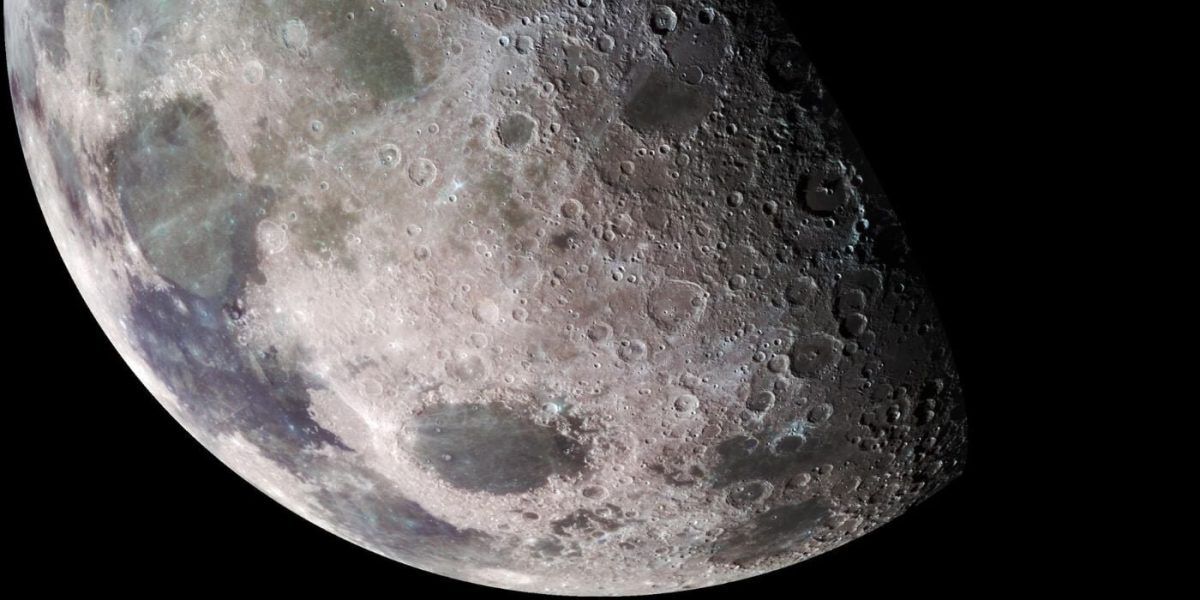 Южный полюс Луны / © NASA/JPL/USGS