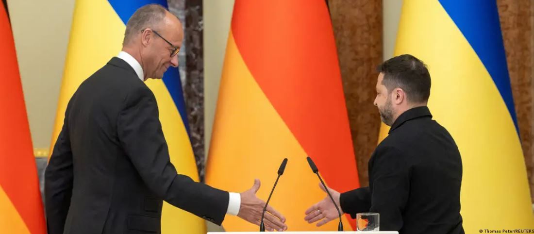 Фридрих Мерц и Владимир Зеленский в КиевеФото: Thomas Peter/REUTERS