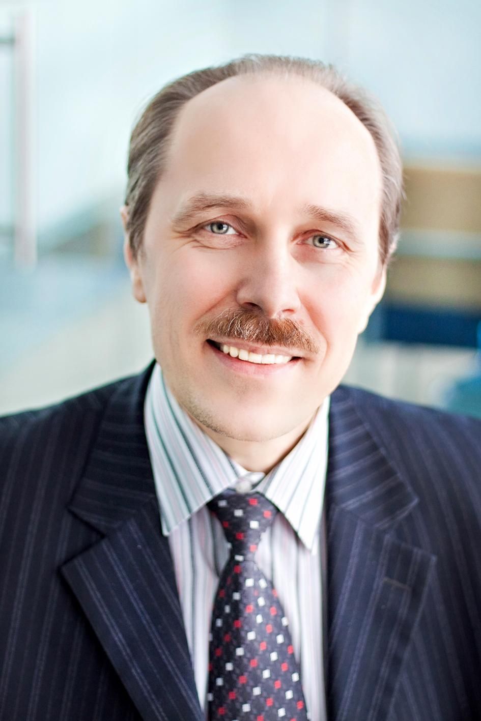 «Особенно важно, чтобы были легкодоступными транслируемые в национальном масштабе телевизионные программы цифрового вещания каналов LTV, LTV2 и других - тех, которые жители Литвы будут по-прежнему смотреть бесплатно», - утверждает генеральный директор Телецентра Гядиминас СТИРБИС.