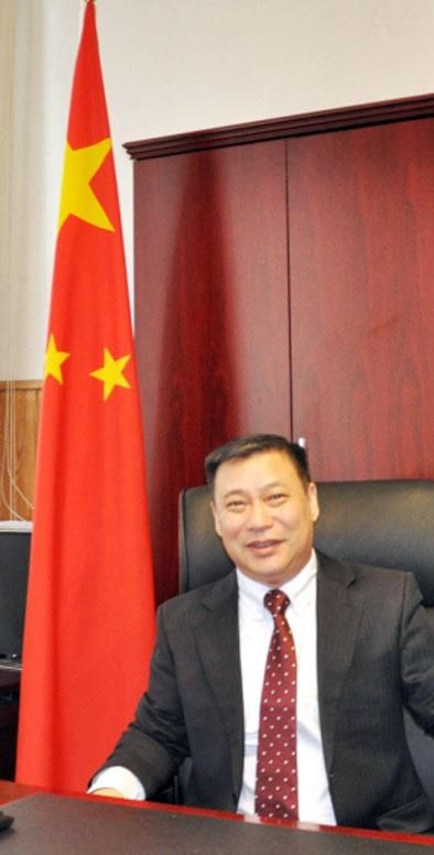 Чрезвычайный и Полномочный посол КНР в Литве Шэнь ЖифЭй