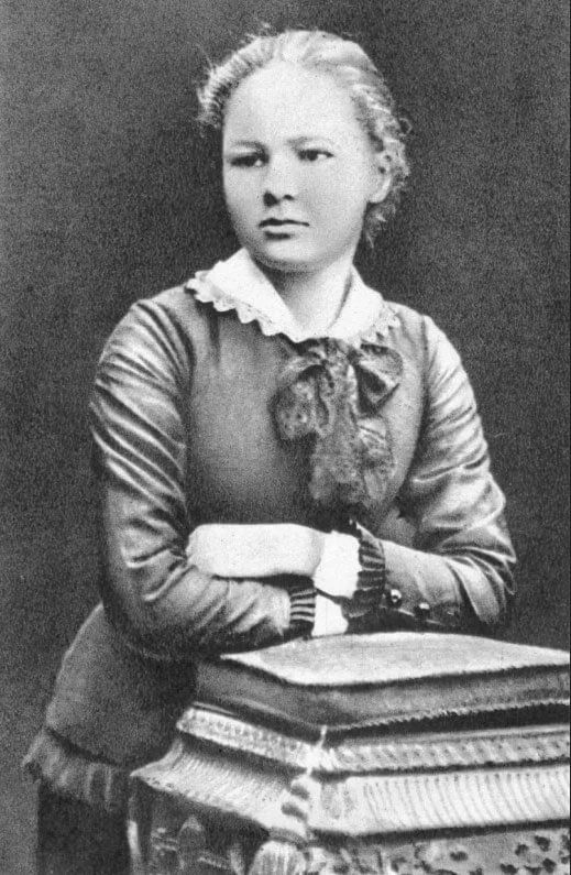 Мария Кюри в 16 лет