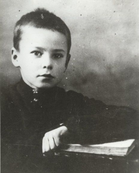 Андрей Тихонов в школьные годы. 1913-1916 гг.