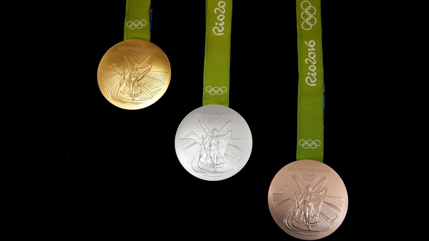 Комплект олимпийских медалей ОИ-2016. Фото: © REUTERS