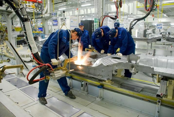 Hyundai открыл завод в России фото: Autocentre.ua
