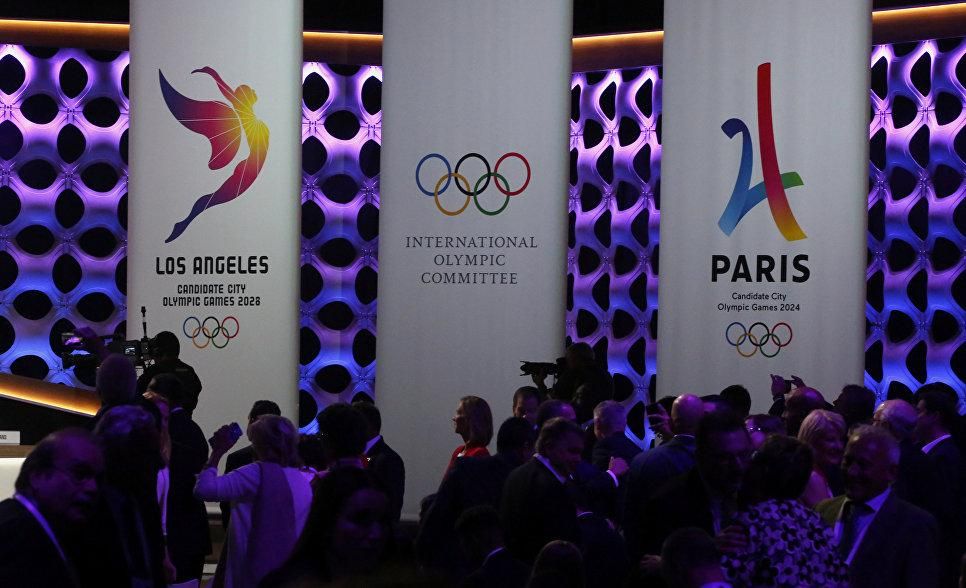 © REUTERS / Mariana Bazo Презентация городов, где пройдут Олимпийские игры 2024 и 2028 годов, на 131-й сессии МОК в Лиме