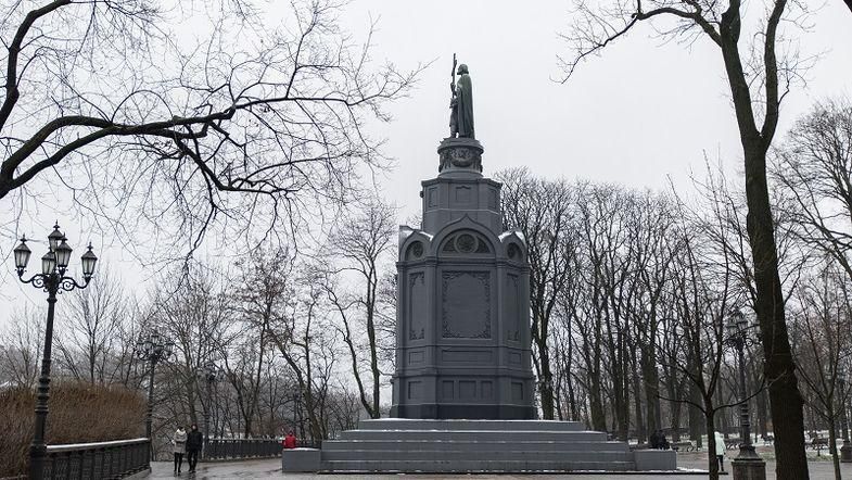 Памятник Владимиру Великому в Киеве уже предлагают снести. Фото: Илья Миргородченко/ "Вести"