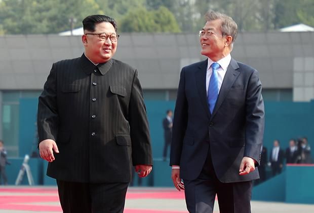 Ким Чен Ын и Мун Чжэ Ин Фото: Inter-Korean Summit Press Corps / Globallookpress.com